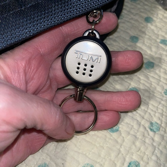 TUMI Men's Waist Bag - Picture 13 of 13